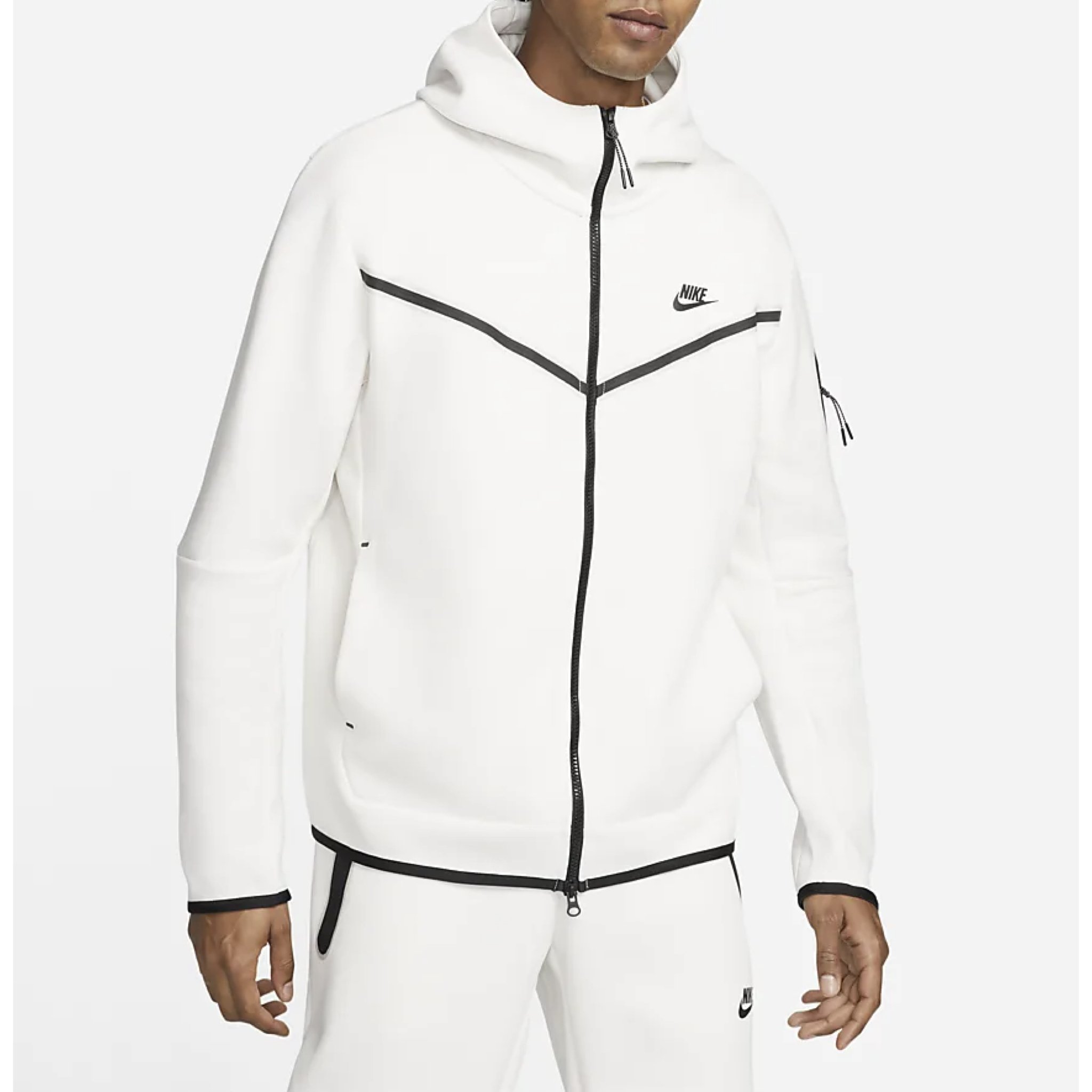 tech fleece tracksuit
